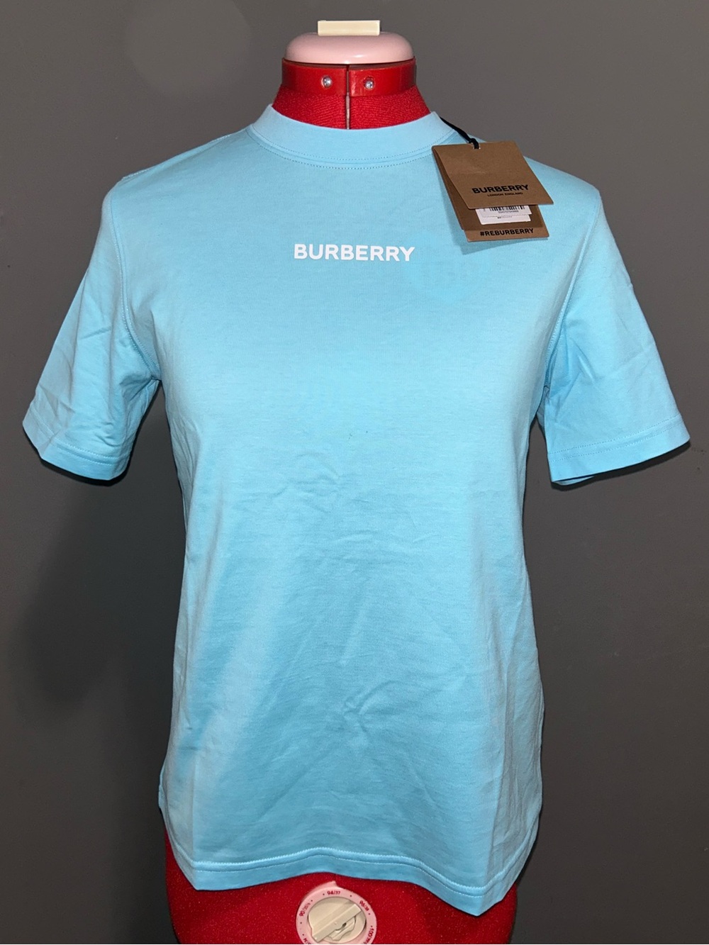 Burberry Jemma Topaz Blue Cotton T-Shirt Women’s size XS Brand New w Tag